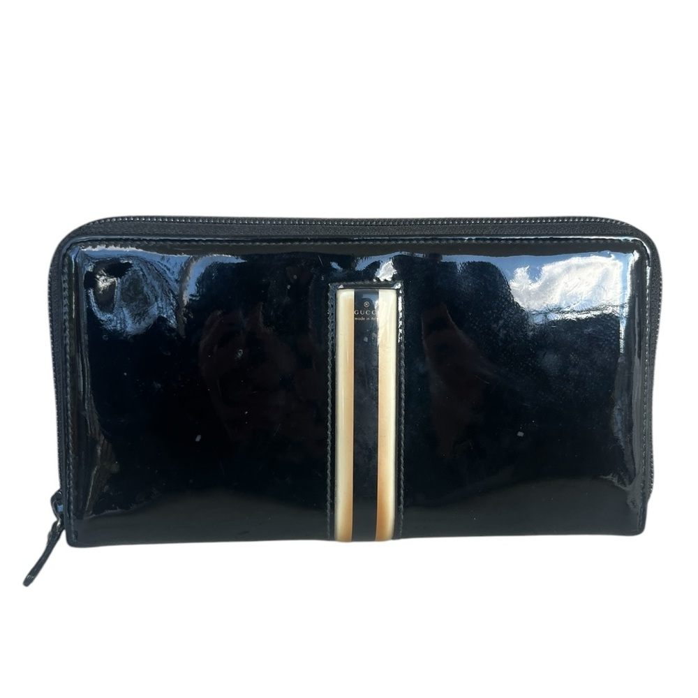 Gucci Black Patent Leather Stripe Design Zippy Long Wallet Used Condition
